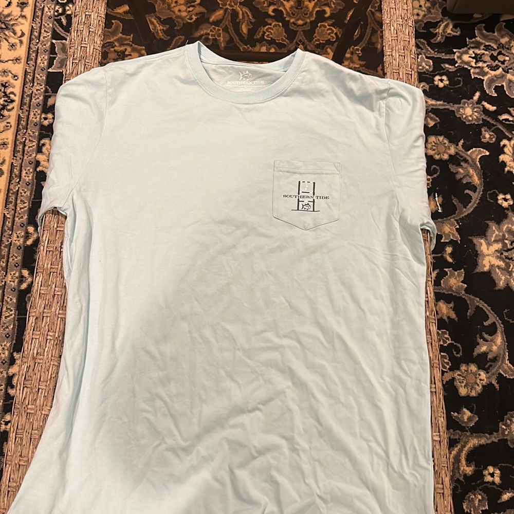 SOUTHERN TIDE
Large Men's Ladderball Toss Like A Boss Short Sleeve Tee